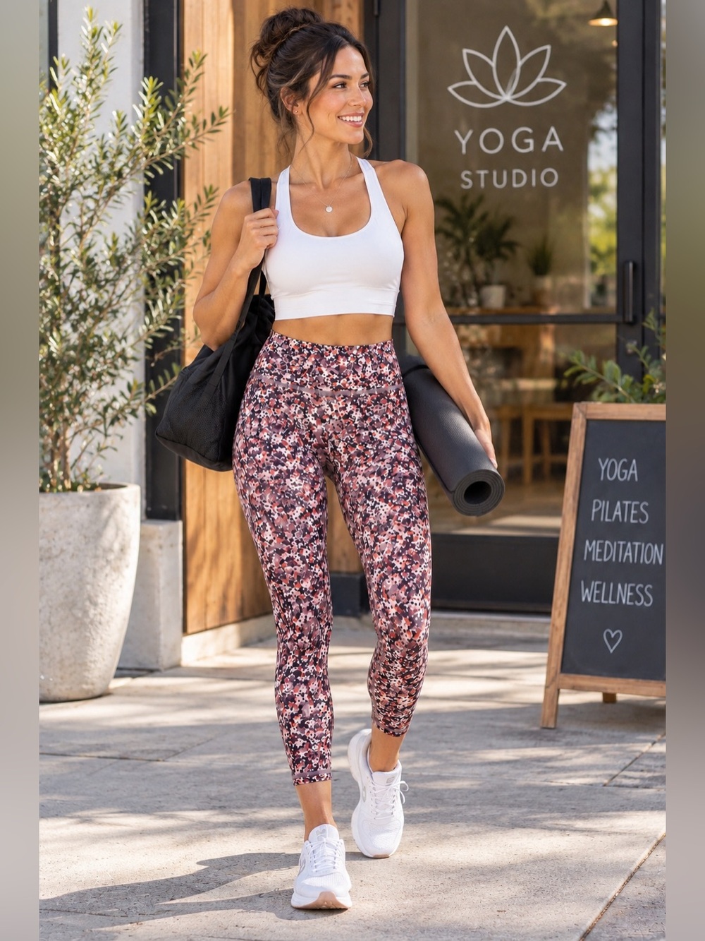Athleta Elation 7/8 Tight Leggings Size Large L Abstract Print High Rise